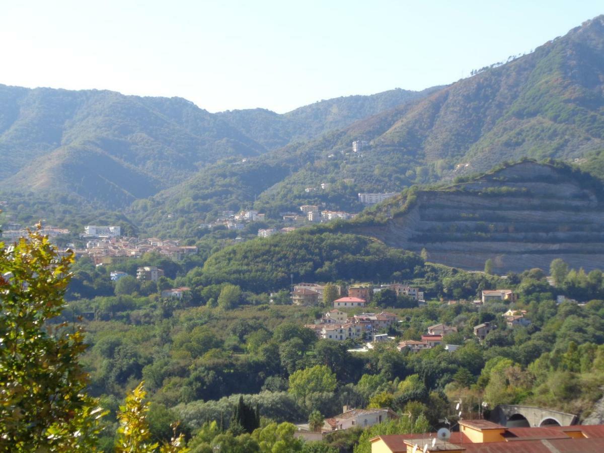 Villa Elvira Pellezzano ภายนอก รูปภาพ